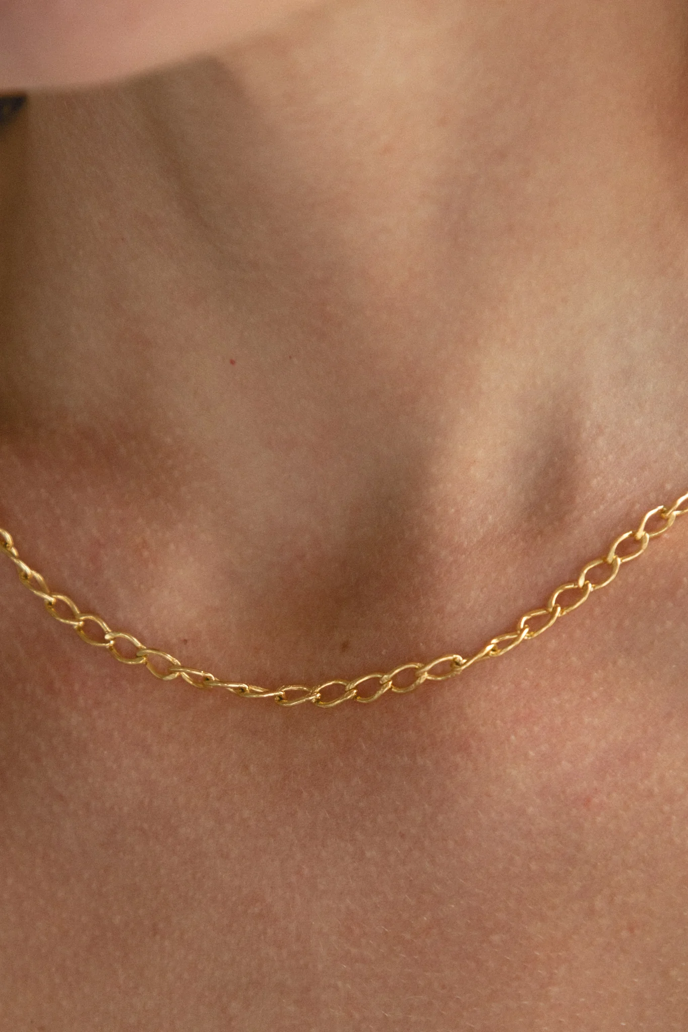 Adele Curb Chain - Image 3