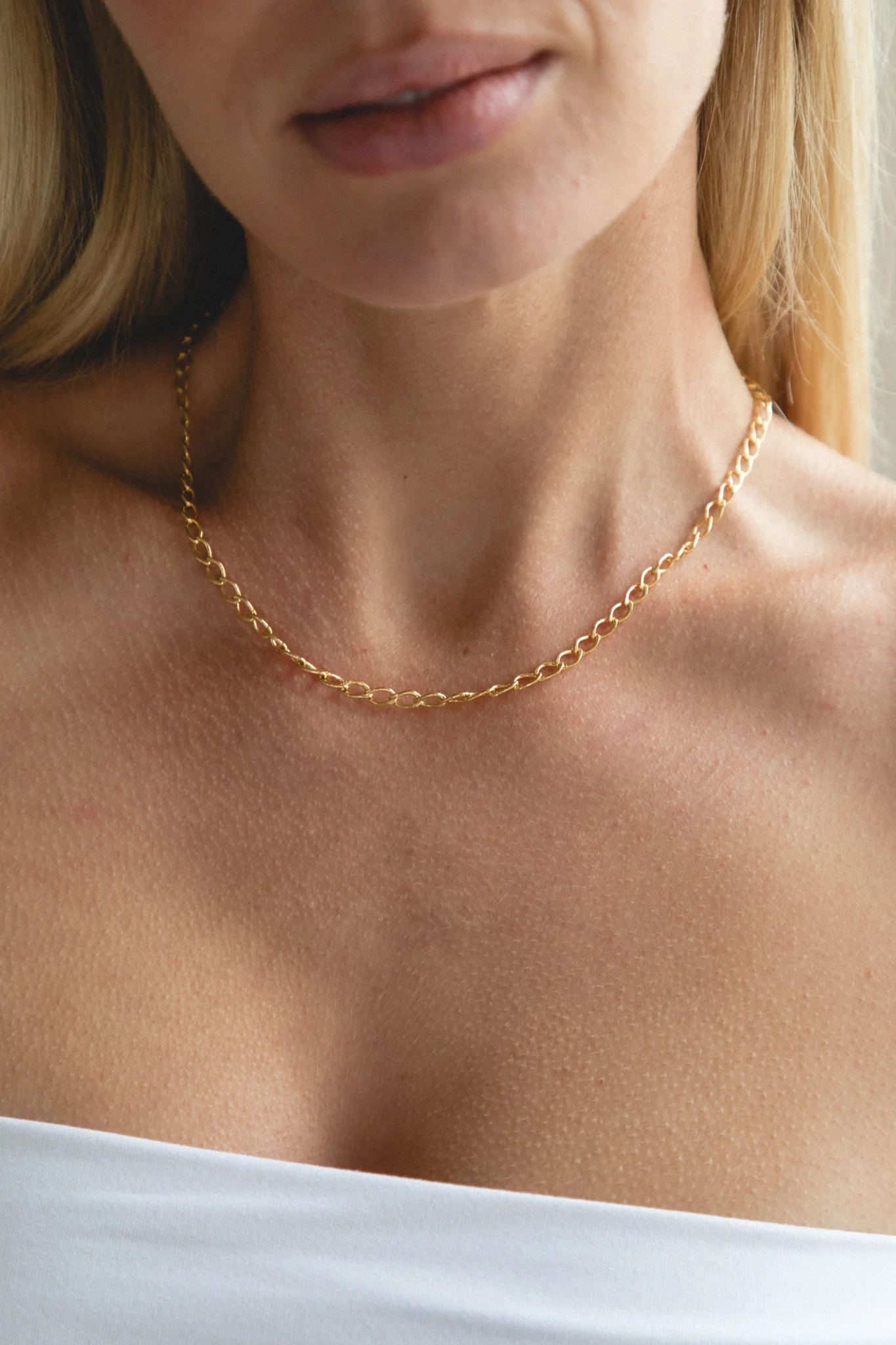 Adele Curb Chain - Image 6