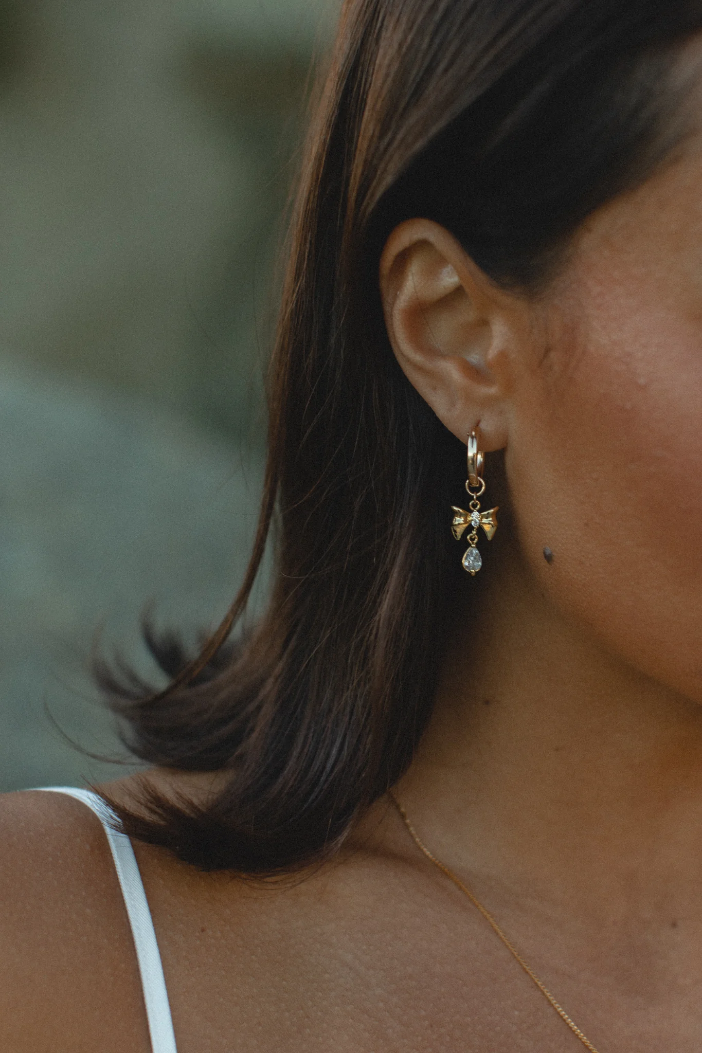 Antique Bow Drop Earrings - Image 5