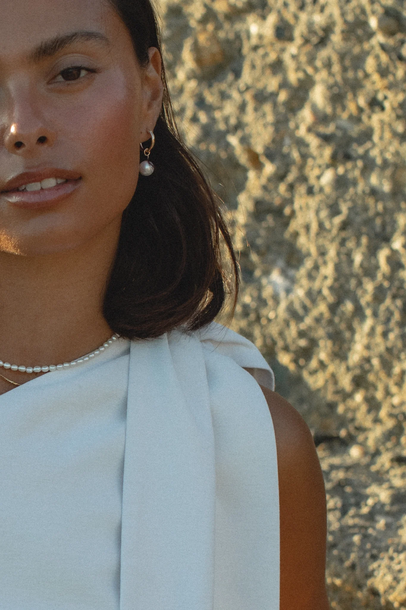 Bella Pearl Drop Earrings - Image 3