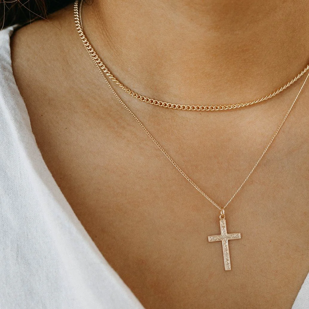 Chloe Cross Necklace - Image 6