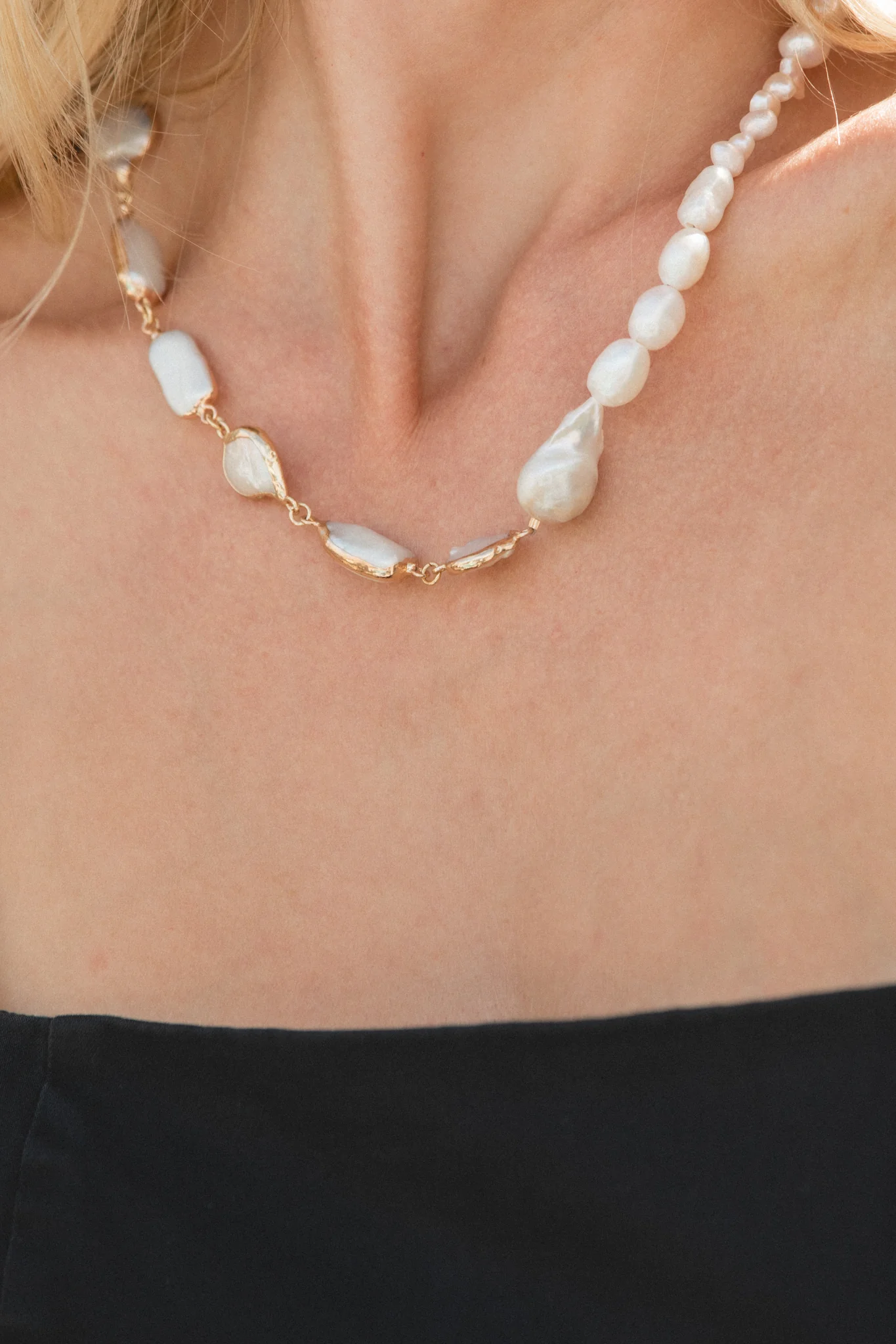 Eclipse Pearl Necklace