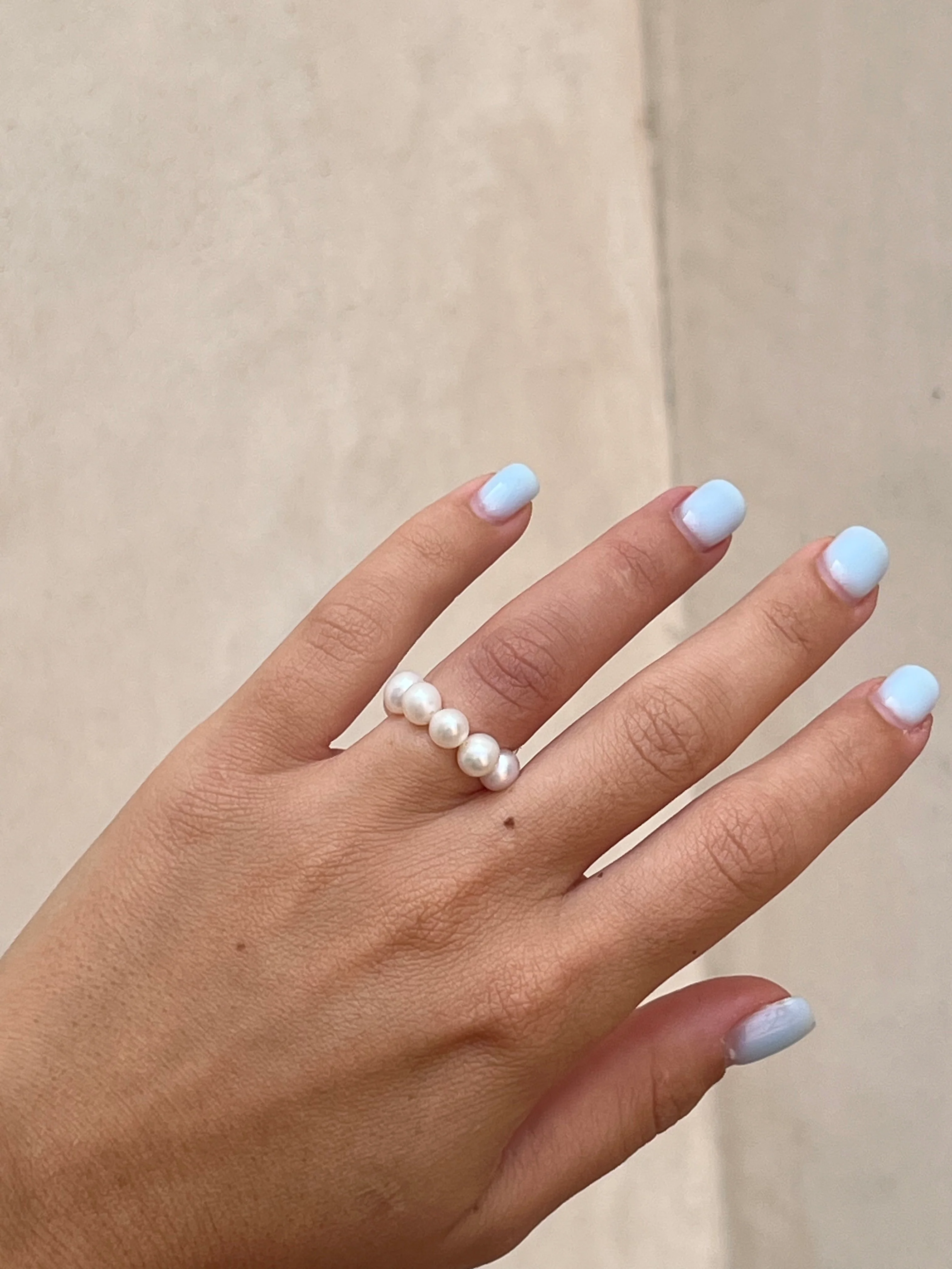 Elastic Pearl Ring - Image 4