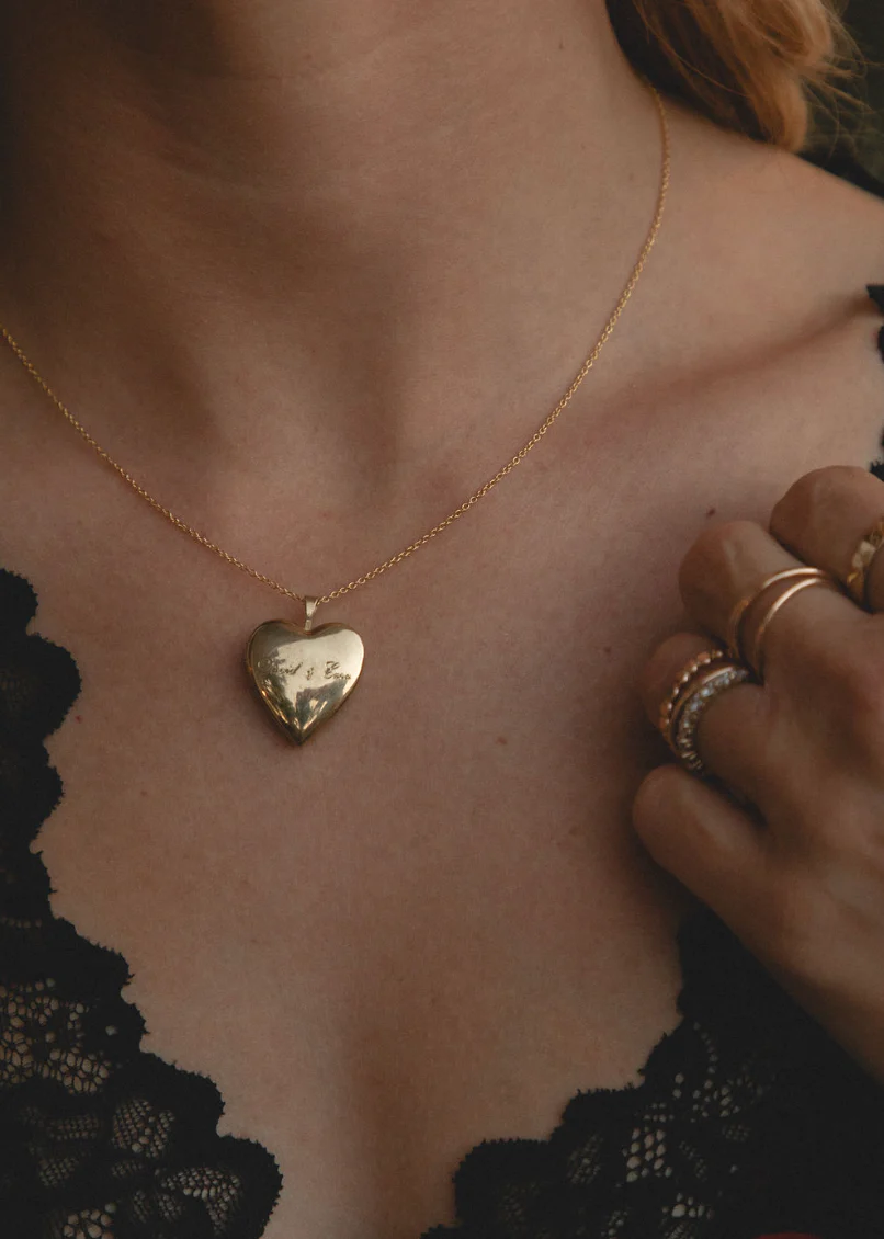 Engraved Ella Luxe Locket - Image 3