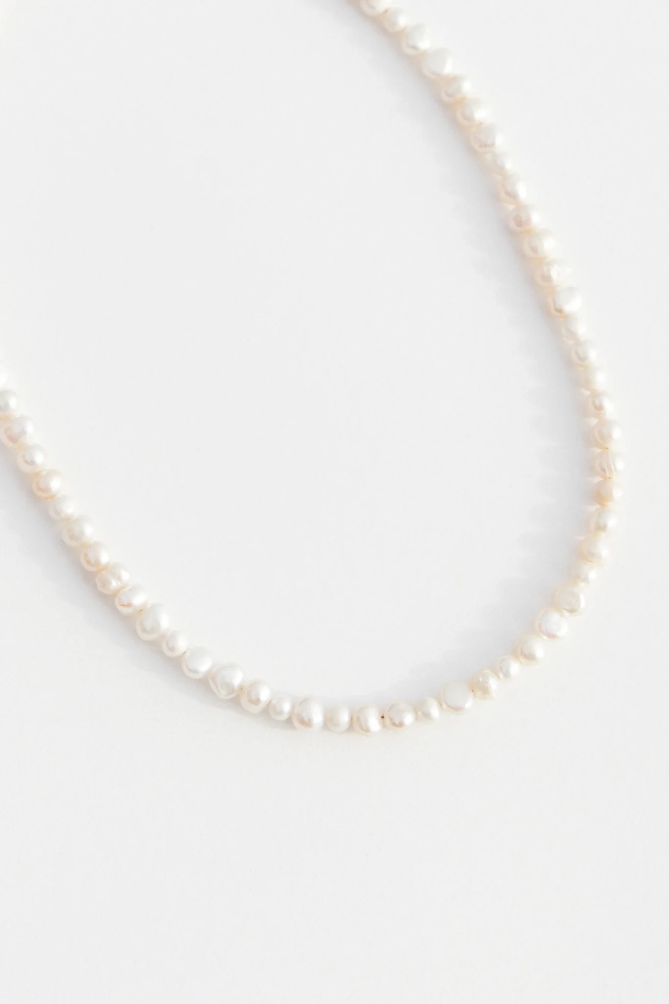 Pearl Beaded Necklace - Image 3