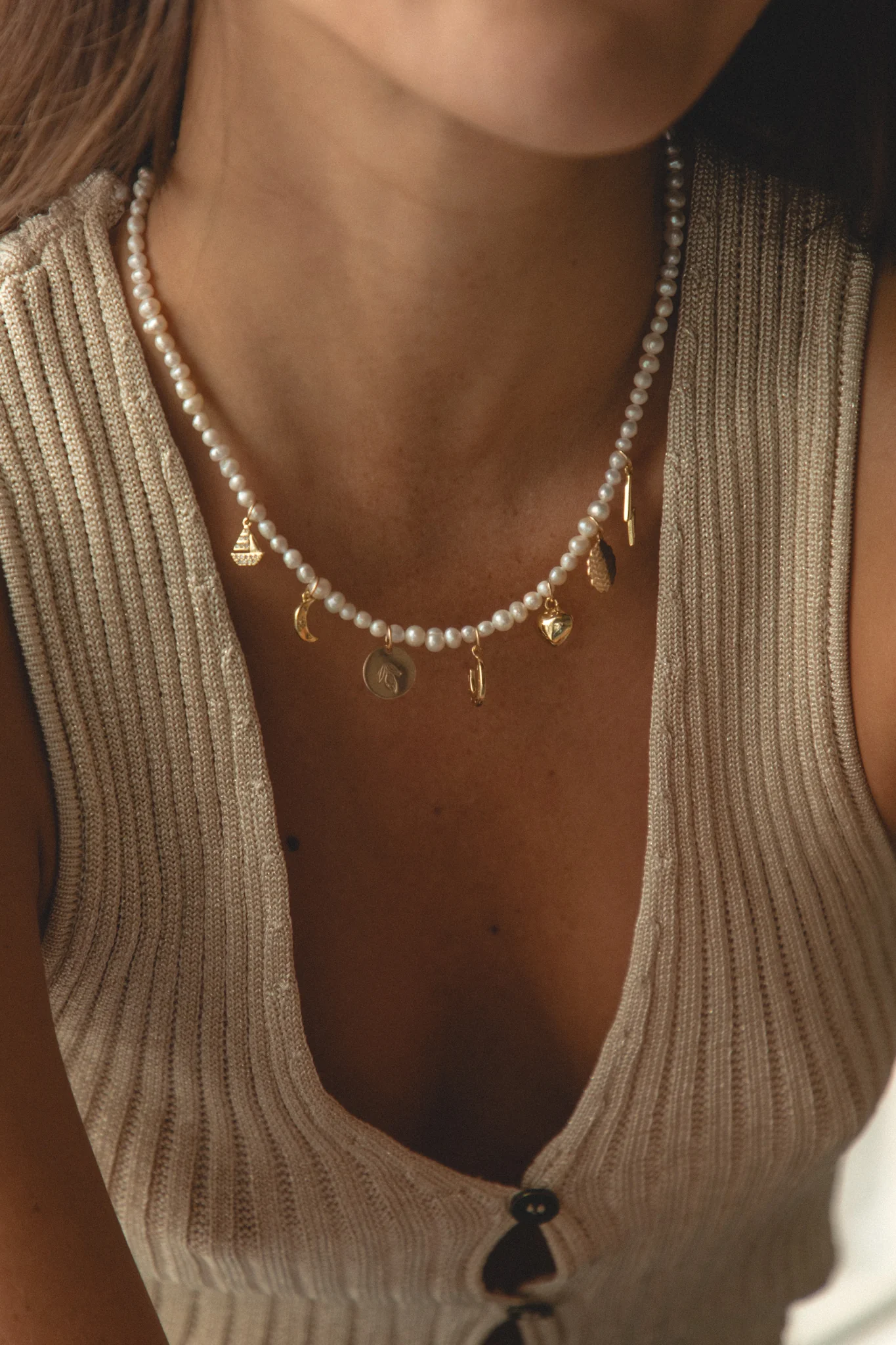 Pearl Beaded Necklace - Image 4