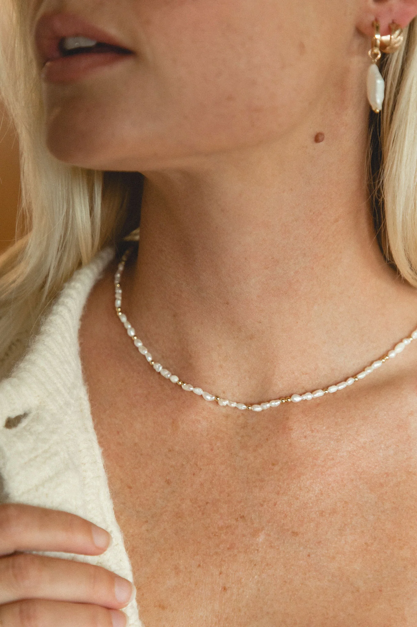 Small Golden Hour Pearl Necklace - Image 5